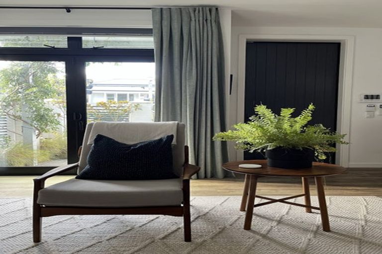 Photo of property in 82a Wallace Street, Mount Cook, Wellington, 6021