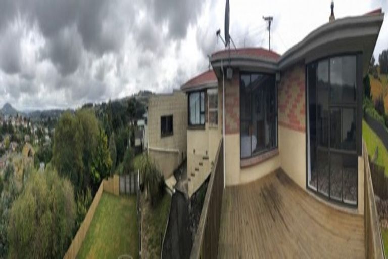 Photo of property in 32 Tomkins Street, Green Island, Dunedin, 9018