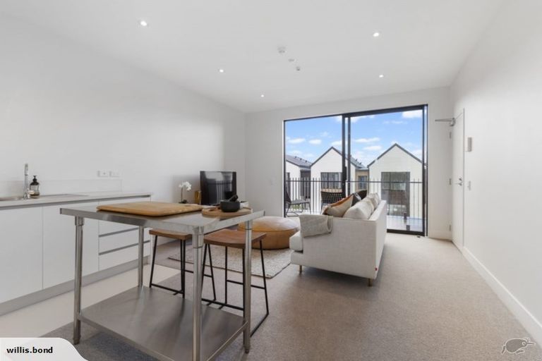 Photo of property in 10/117 Buckley Avenue, Hobsonville, Auckland, 0616