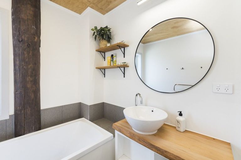 Photo of property in 34 Highland View Drive, Tokomaru, Palmerston North, 4474