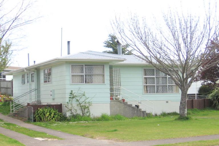 Photo of property in 80 Homedale Street, Pukehangi, Rotorua, 3015