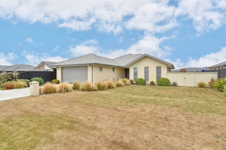 Photo of property in 50 Koura Drive, Rangiora, 7400