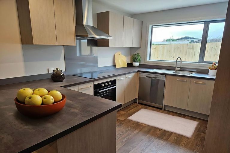 Photo of property in 10 Saint Johns Avenue, Tuakau, 2121