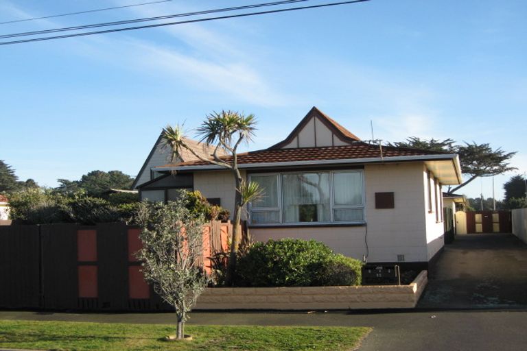 Photo of property in 2/28 Lonsdale Street, New Brighton, Christchurch, 8083