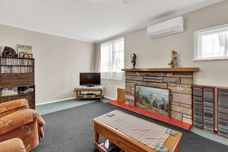 Photo of property in 20 Bear Street, Waverley, 4510