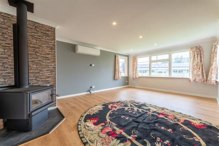 Photo of property in 1 Campbell Street, Geraldine, 7930