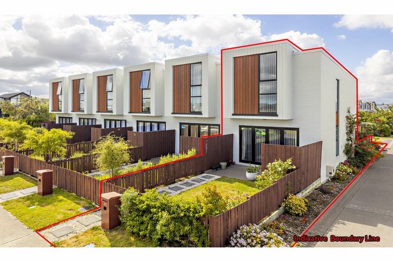 Photo of property in 11 Walsh Road, Papakura, 2110