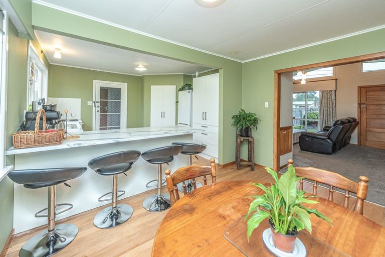 Photo of property in 18 Madras Street, Aramoho, Whanganui, 4500