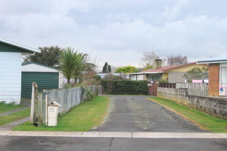 Photo of property in 10 Rhonda Avenue, Deanwell, Hamilton, 3206