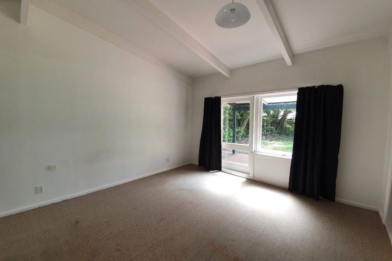 Photo of property in 12 Burrows Place, Ilam, Christchurch, 8041