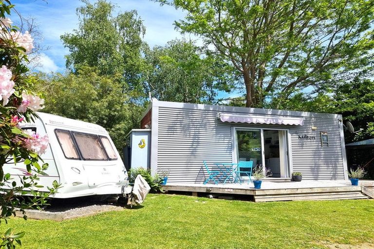 Photo of property in 9 Milton Terrace, Picton, 7220