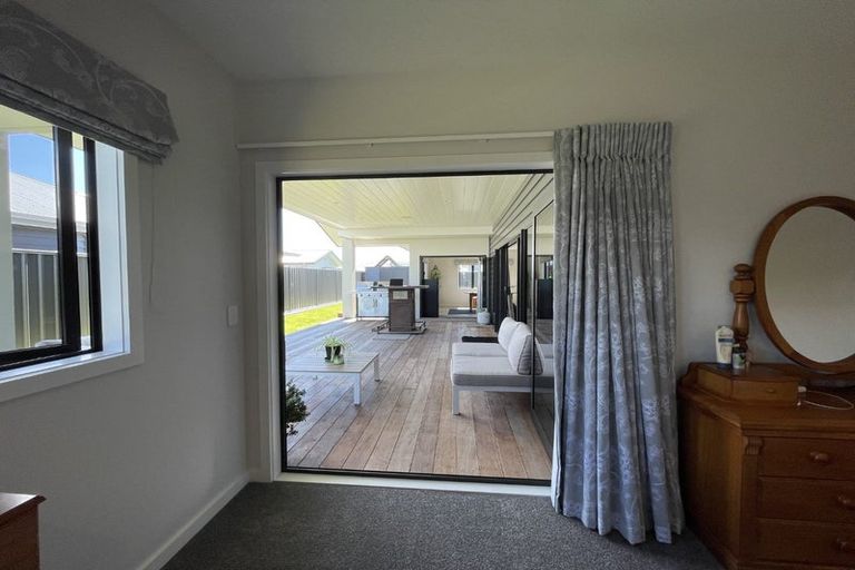 Photo of property in 9 Gee Place, Taradale, Napier, 4112