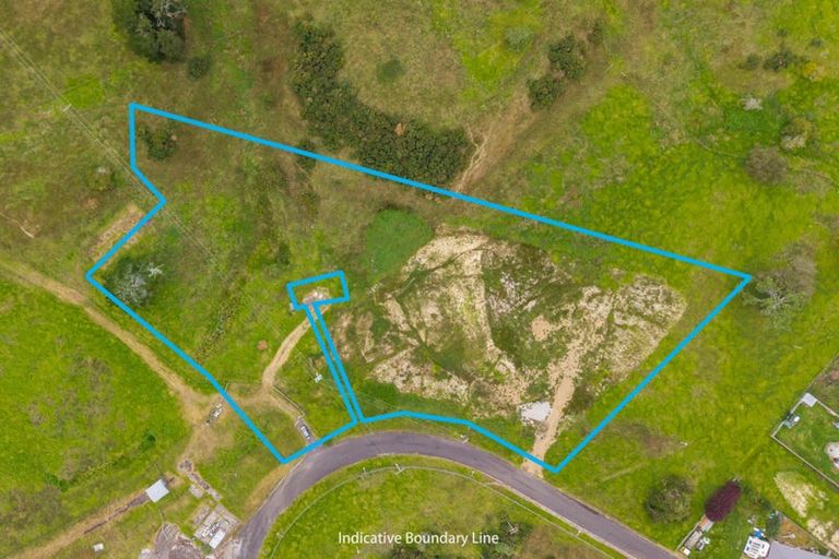 Photo of property in 16 Taniwha Street, Meremere, Mercer, 2474