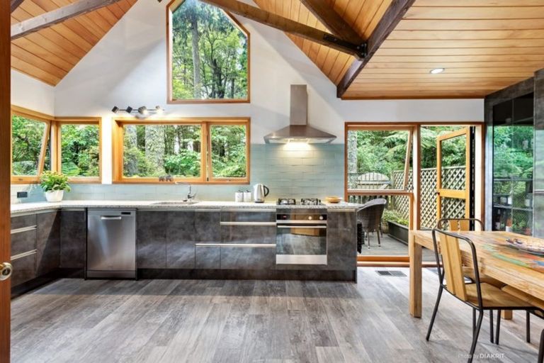 Photo of property in 28c Marlborough Street, Silverstream, Upper Hutt, 5019