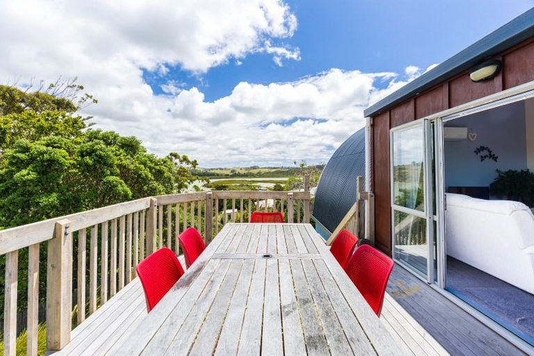 Photo of property in 109 Wharf Road, Port Albert, Wellsford, 0973
