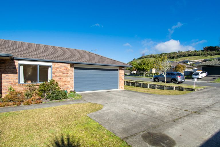 Photo of property in 231 Cheyne Road, Pyes Pa, Tauranga, 3112