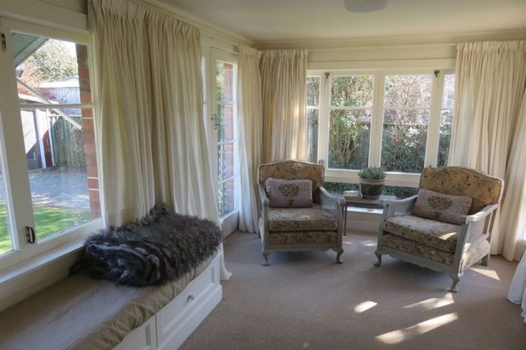 Photo of property in 51 Main Road North, Geraldine, 7930