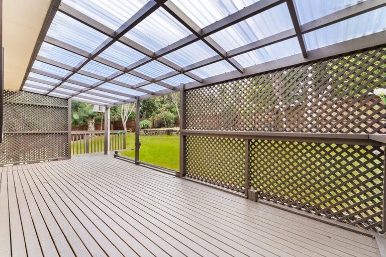 Photo of property in 30 Alidade Place, Massey, Auckland, 0614