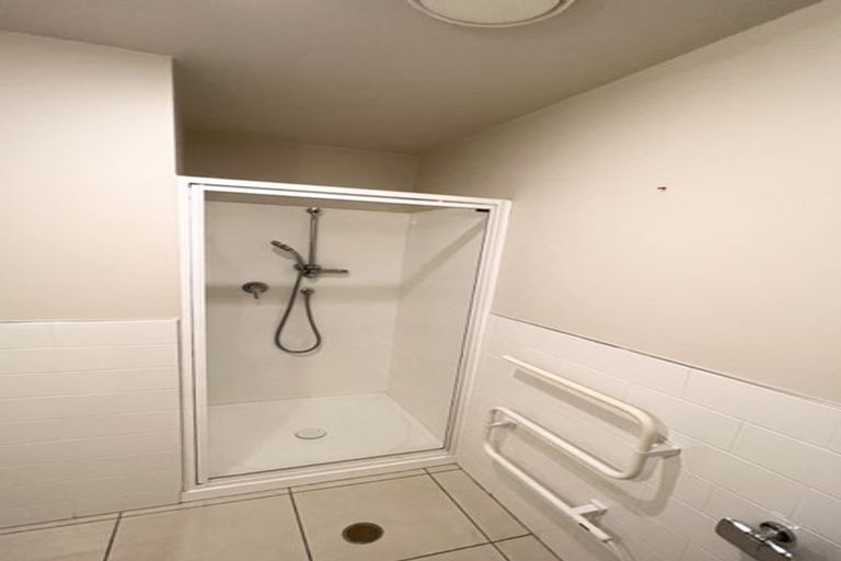 Photo of property in 26/4e Collins Street, Takapuna, Auckland, 0622