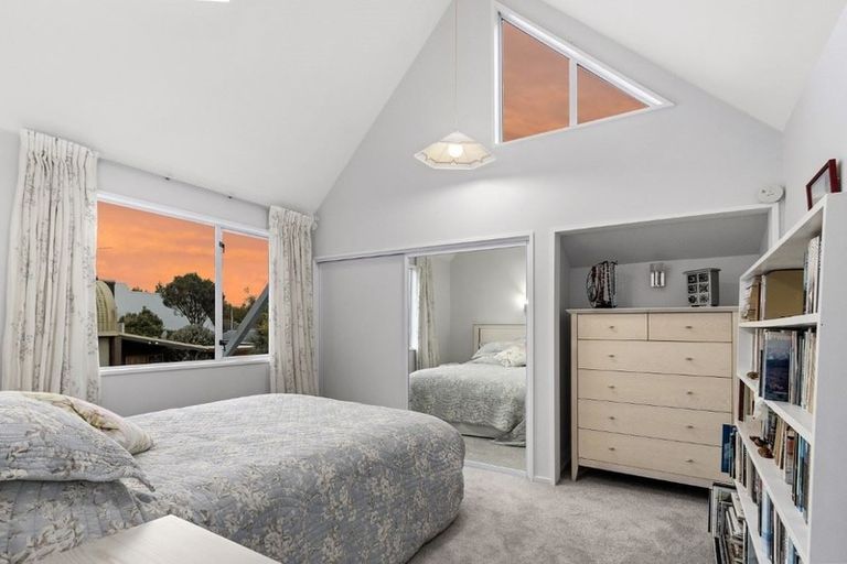 Photo of property in 2a Cephas Close, Sockburn, Christchurch, 8042