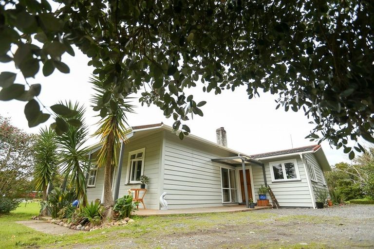 Photo of property in 202-206 Tapuhi Road, Hukerenui, Hikurangi, 0182