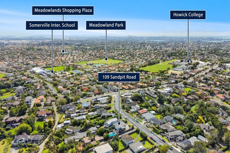 Photo of property in 109 Sandspit Road, Shelly Park, Auckland, 2014