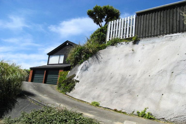 Photo of property in 3 Indira Place, Khandallah, Wellington, 6035