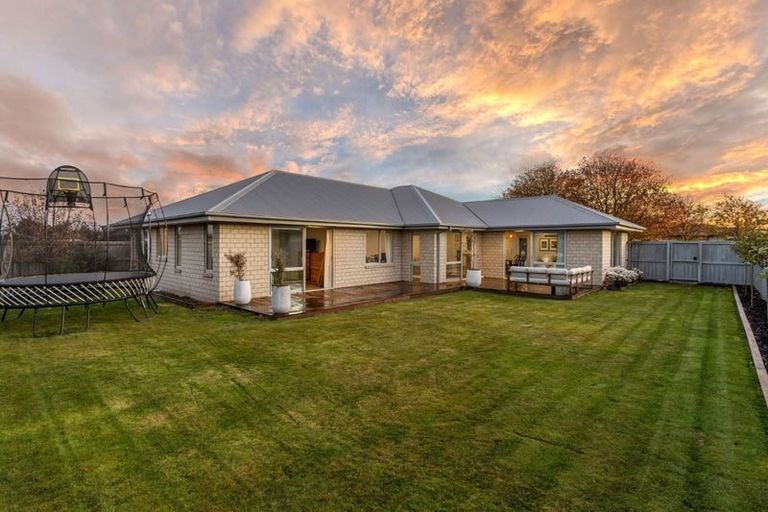 Photo of property in 56 Park Lane, Rolleston, 7614