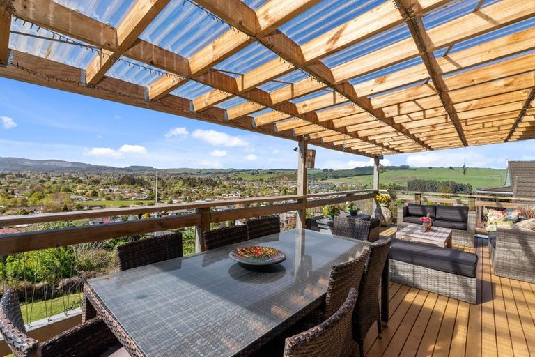 Photo of property in 33 Mountain Road, Western Heights, Rotorua, 3015