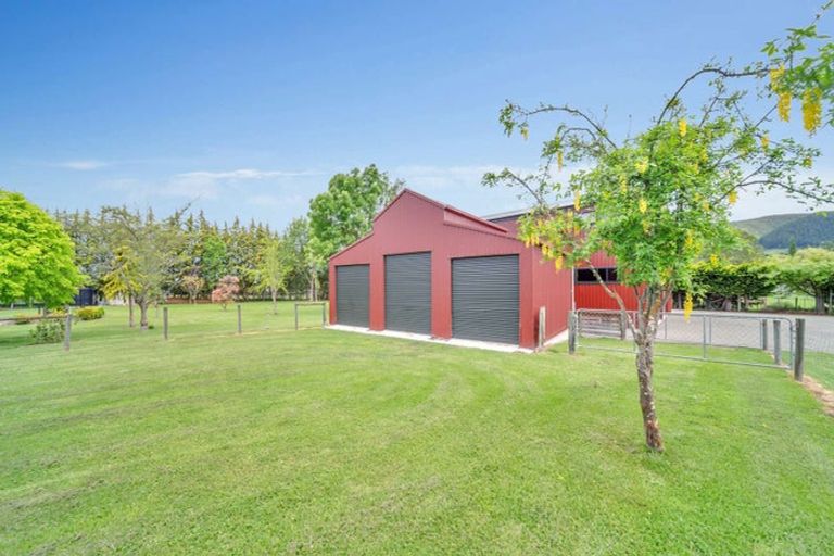 Photo of property in 40 Hunts Road, Waimate, 7978