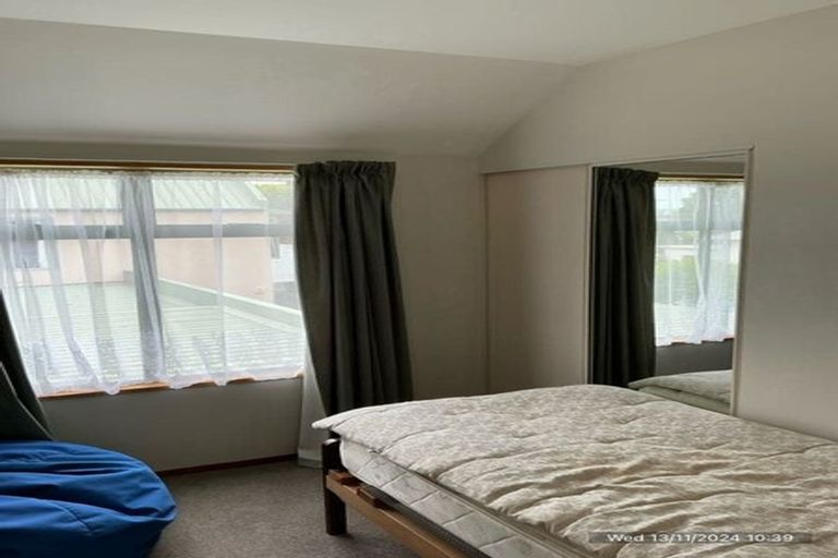 Photo of property in 15 Brockworth Place, Riccarton, Christchurch, 8011