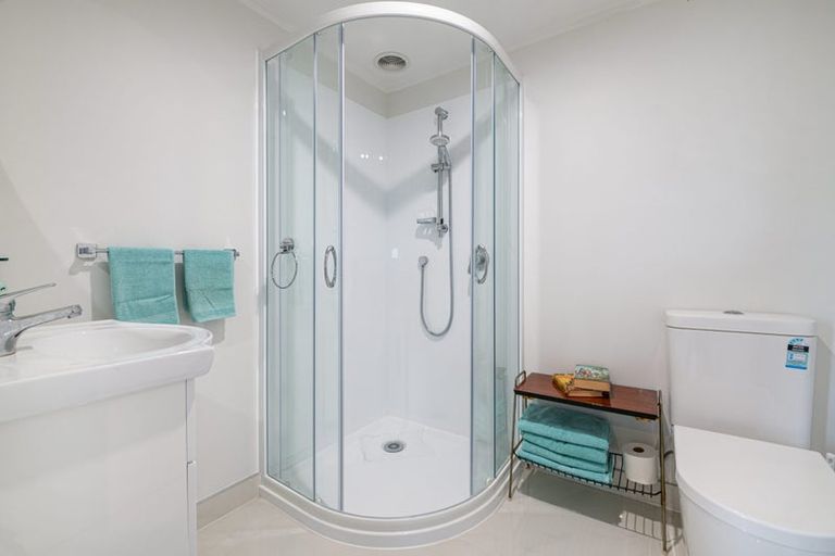 Photo of property in 9 Dundas Place, Henderson, Auckland, 0612