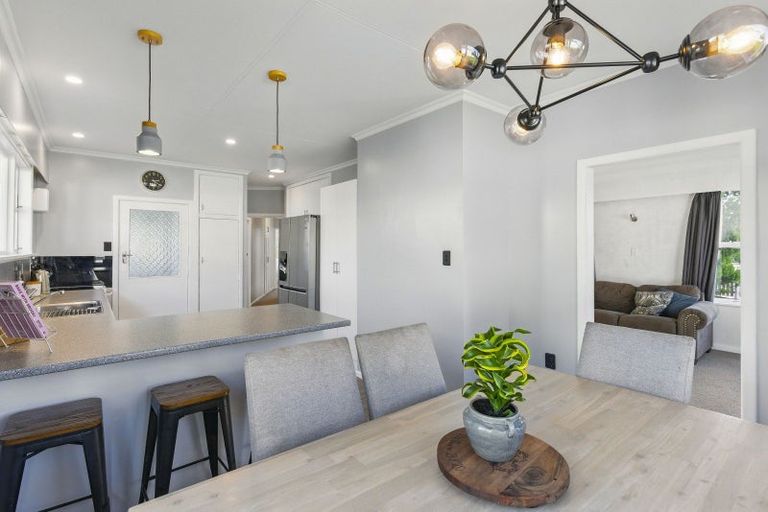 Photo of property in 2 Weld Street, Levin, 5510