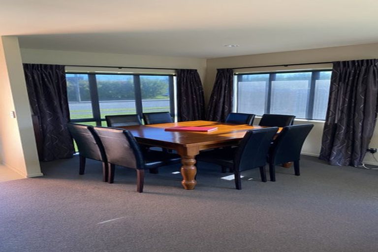 Photo of property in 51 Factory Road, Belfast, Christchurch, 8051