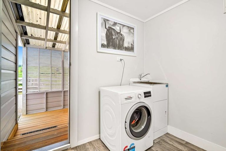 Photo of property in 56 Tapairu Road, Waipawa, 4275