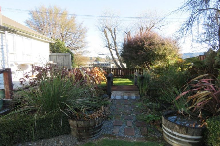 Photo of property in 23 Victory Street, Reefton, 7830