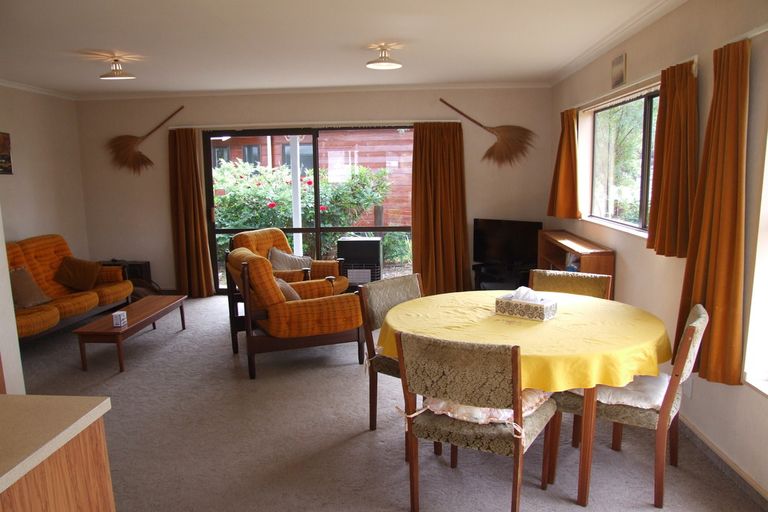 Photo of property in 90 Maria Place, Turangi, 3334