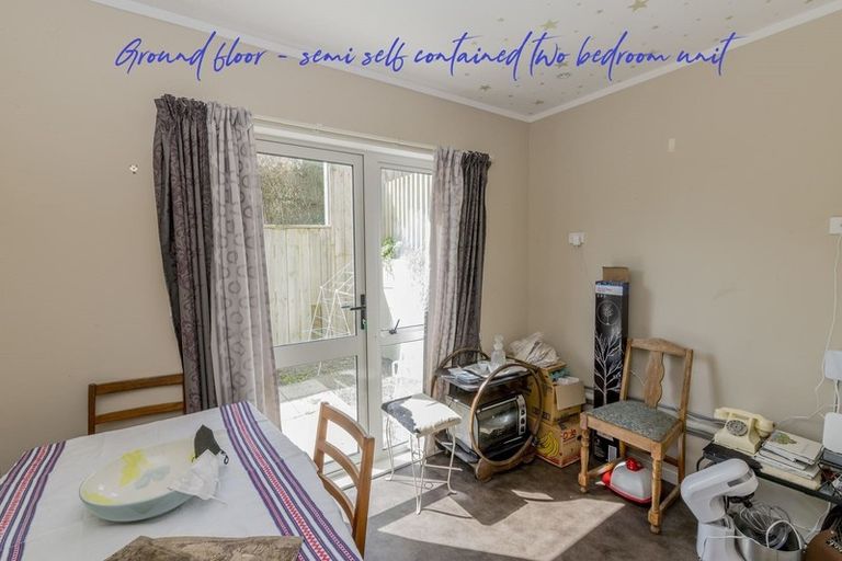 Photo of property in 103 Winara Avenue, Waikanae, 5036