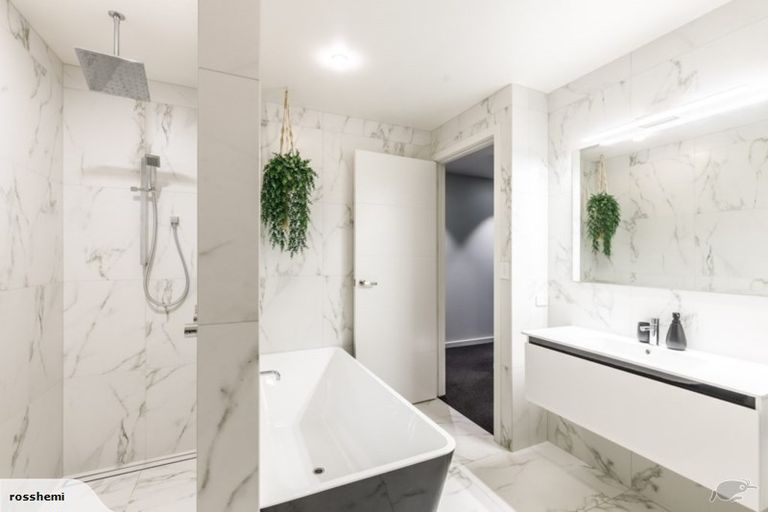 Photo of property in 124a Beerescourt Road, Beerescourt, Hamilton, 3200