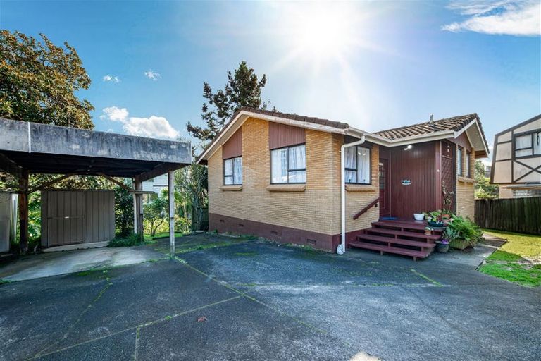 Photo of property in 5/44 Sunnyside Road, Sunnyvale, Auckland, 0612