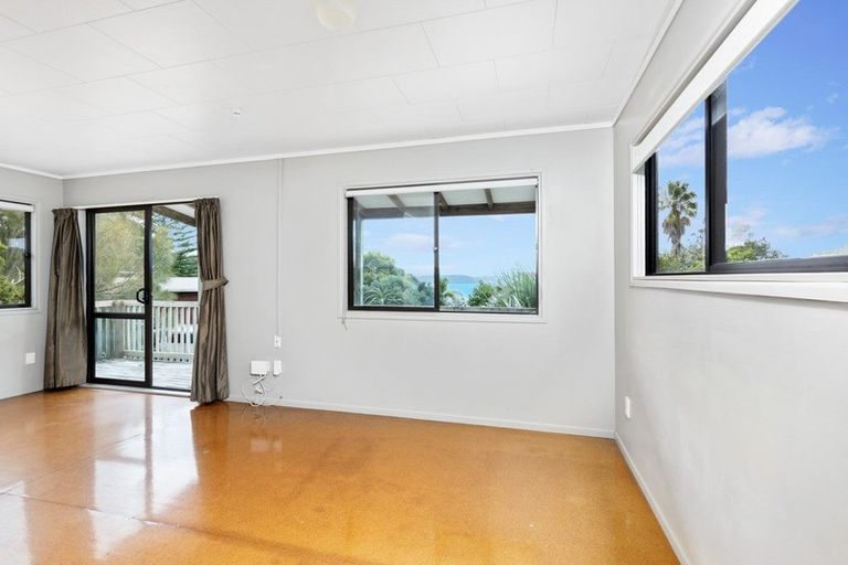 Photo of property in 5 Inca Place, Snells Beach, 0920