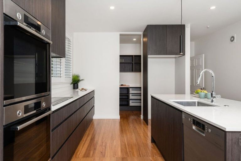 Photo of property in 27 Makora Street, Fendalton, Christchurch, 8041