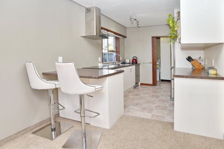 Photo of property in 1/315 Sawyers Arms Road, Bishopdale, Christchurch, 8053