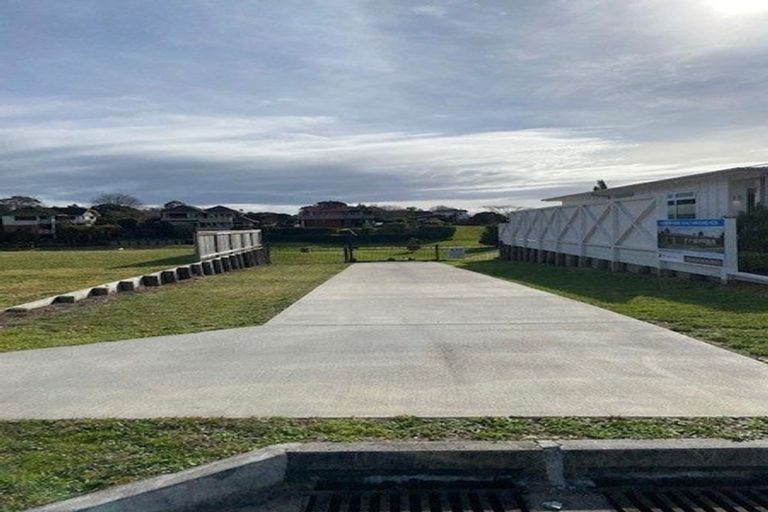 Photo of property in 20 Serenity Drive, Omokoroa, 3114