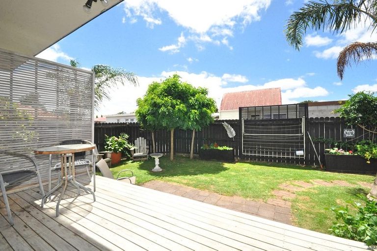 Photo of property in 5 Don Street, Papakura, 2110