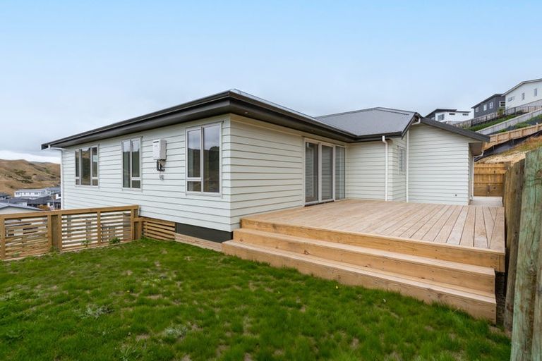 Photo of property in 7 Swinton Place, Churton Park, Wellington, 6037