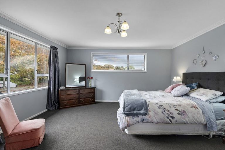 Photo of property in 96 Saint James Avenue, Papanui, Christchurch, 8053