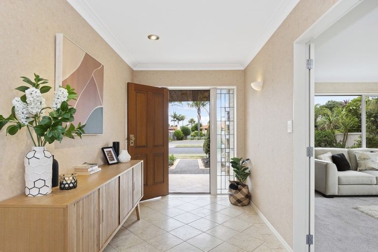 Photo of property in 20 Tuihana Drive, Papamoa Beach, Papamoa, 3118