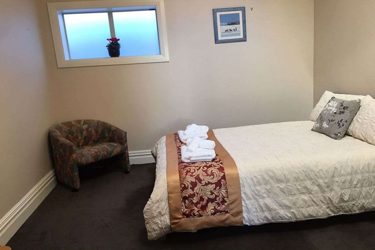 Photo of property in 296 Barbadoes Street, Christchurch Central, Christchurch, 8011