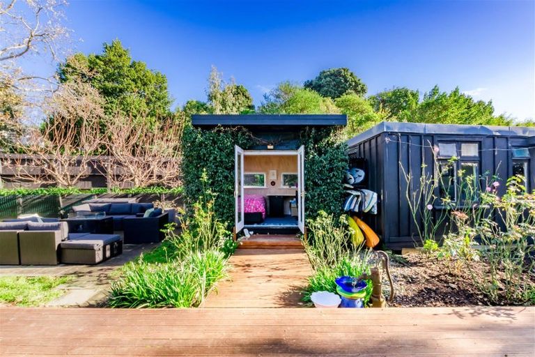 Photo of property in 48 Margaret Road, Raumati Beach, Paraparaumu, 5032